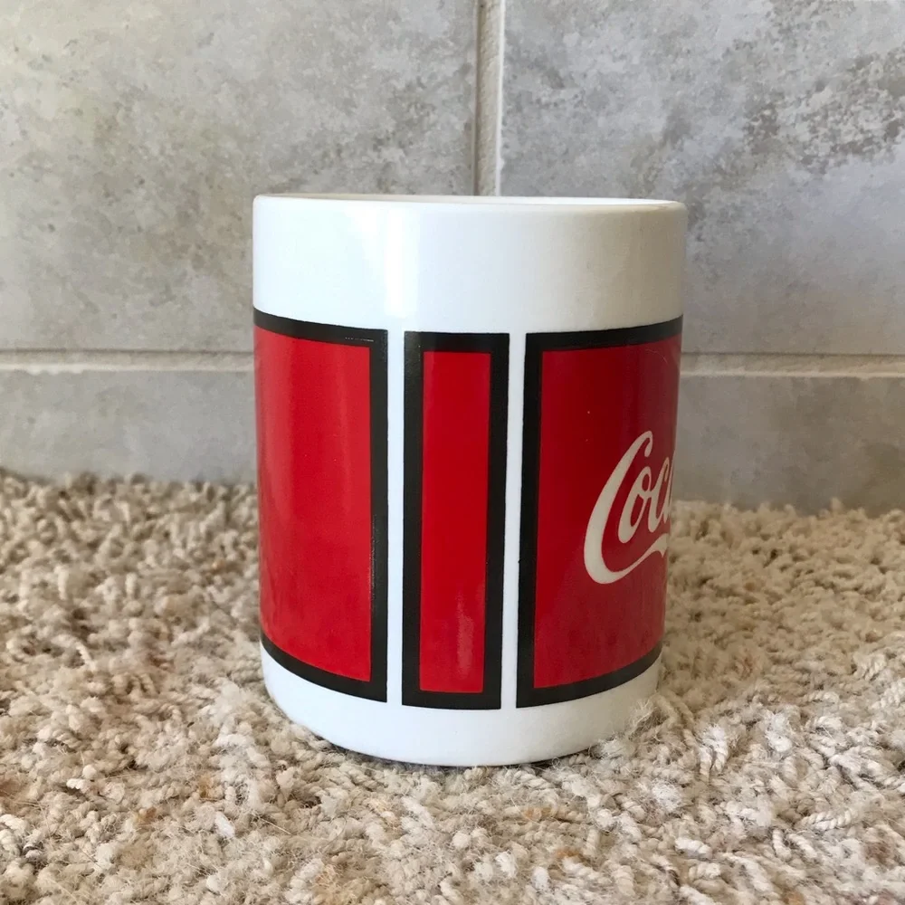 Coca Cola Coffee Tea Coco Mug Ceramic 11oz Kitch Office School Dorm Room Classic
